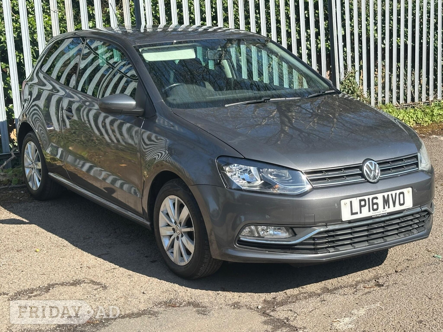 Volkswagen Polo 2016 in Cardiff