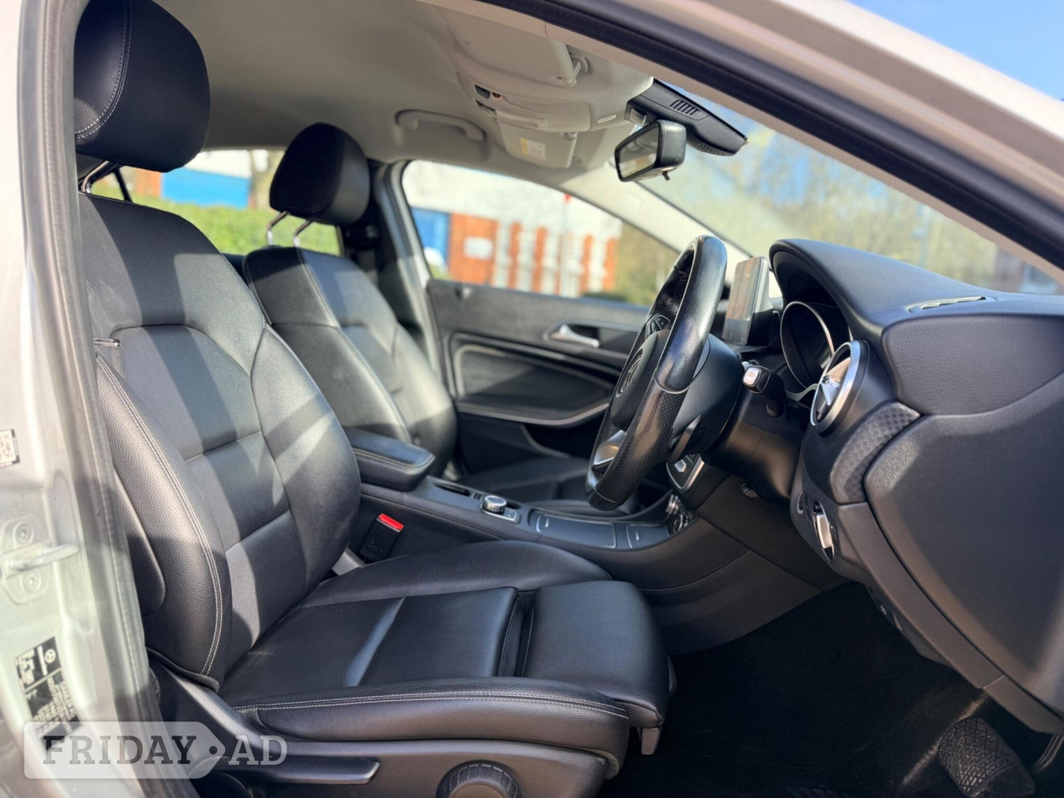 [ berth ]Mercedes-Benz A Class