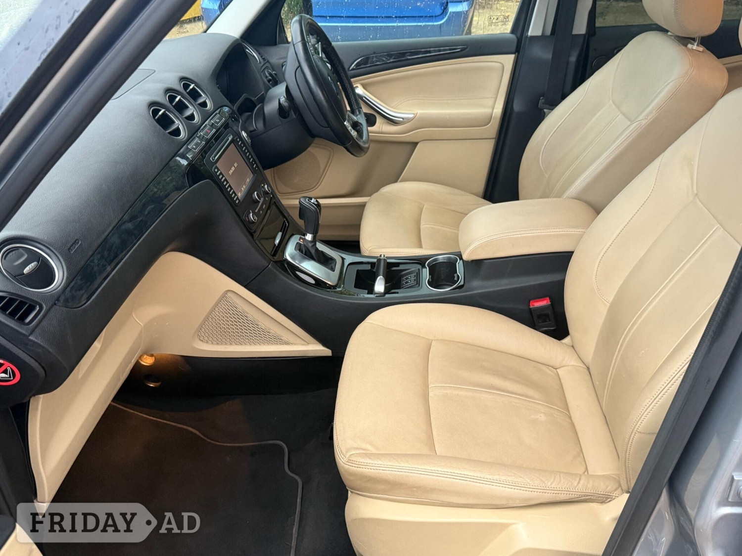 [ berth ]Ford Galaxy