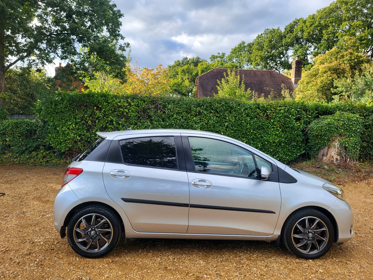 [ berth ]Toyota Yaris
