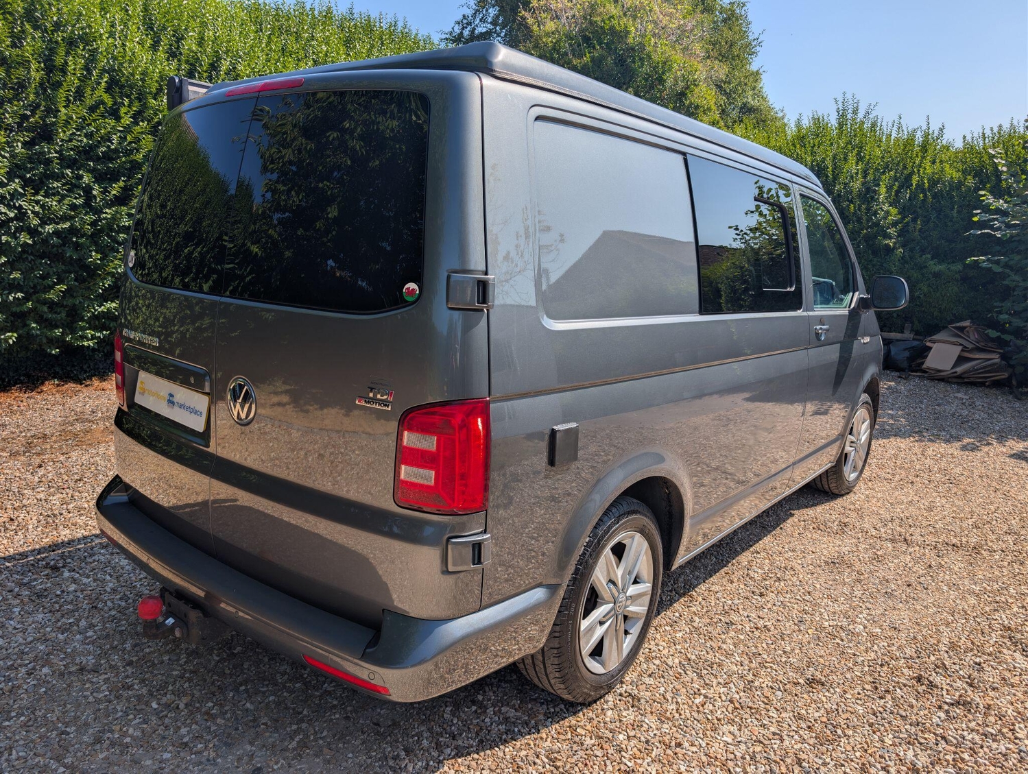 [4 berth ]Volkswagen Transporter T6