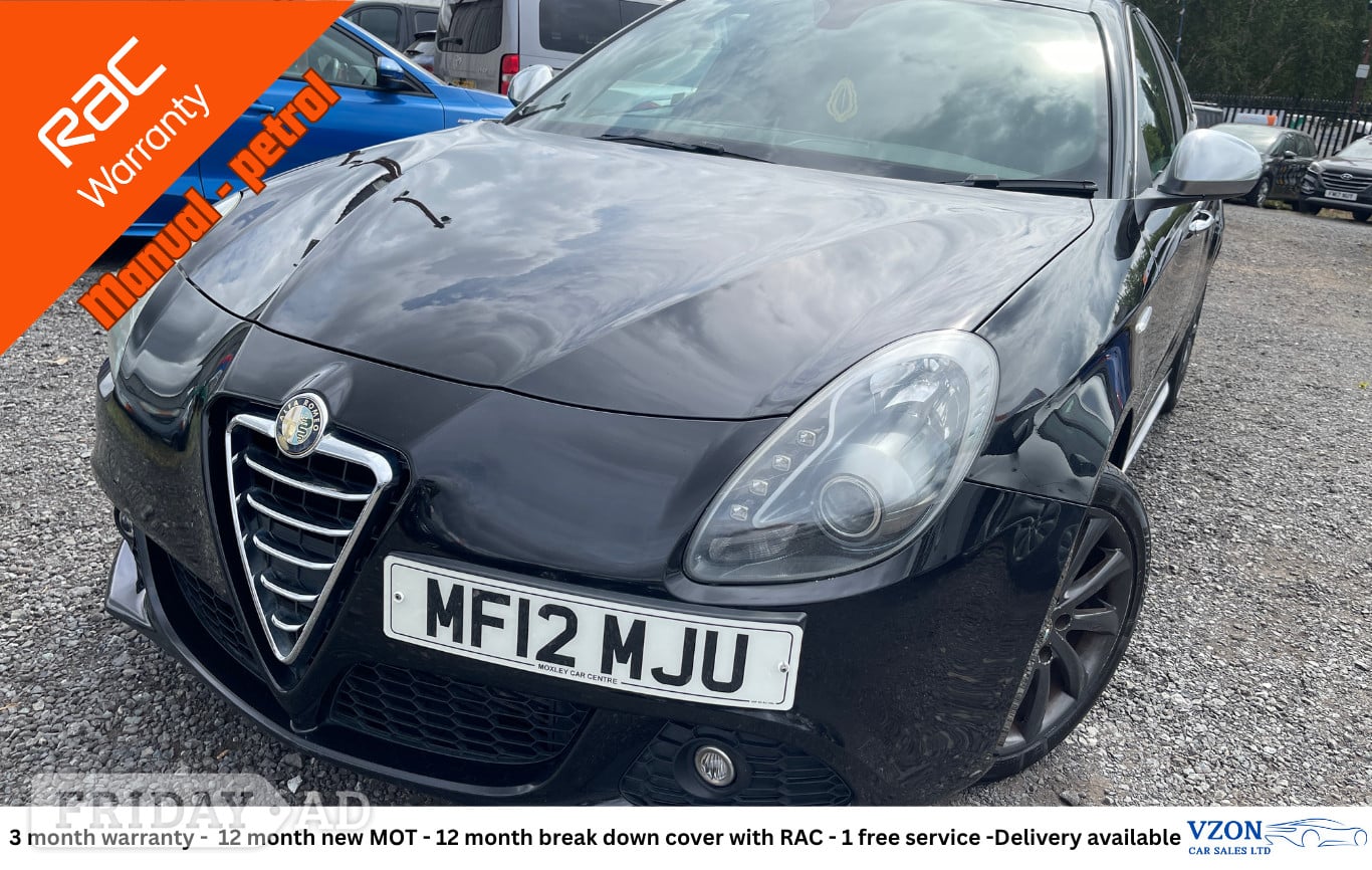 Alfa Romeo Giulietta 2012 in Oldbury