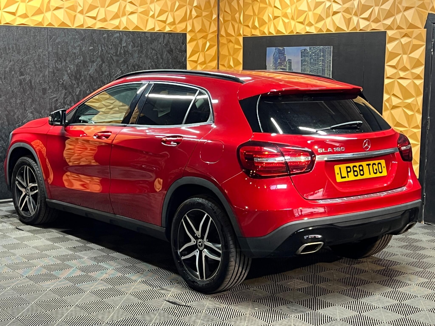 Mercedes-Benz GLA 2018 - Cars in Halifax