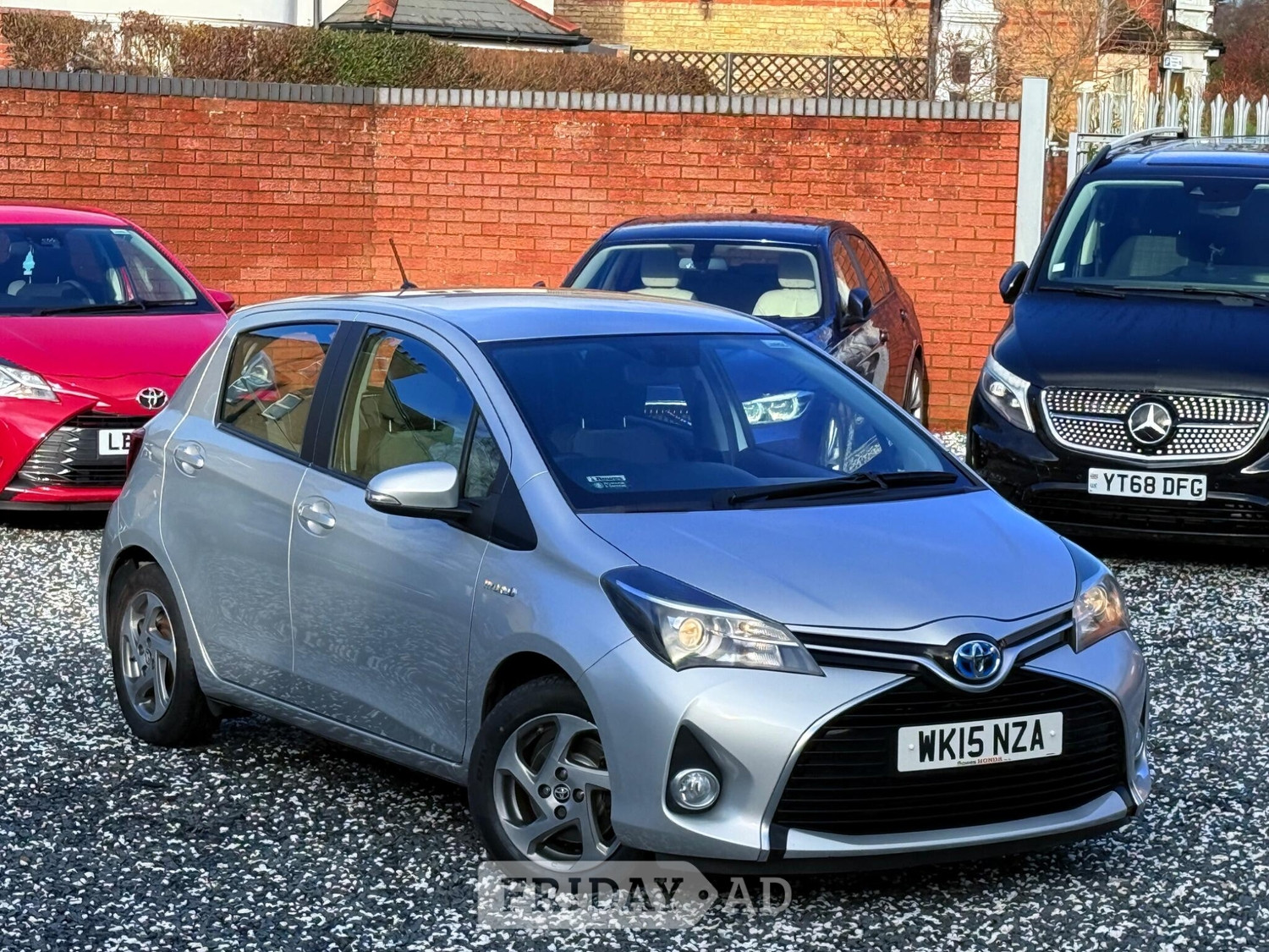 Toyota Yaris 2015 in Bedford
