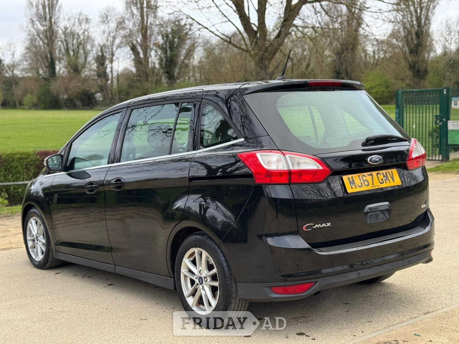 Ford Grand C-MAX 2017 - Cars