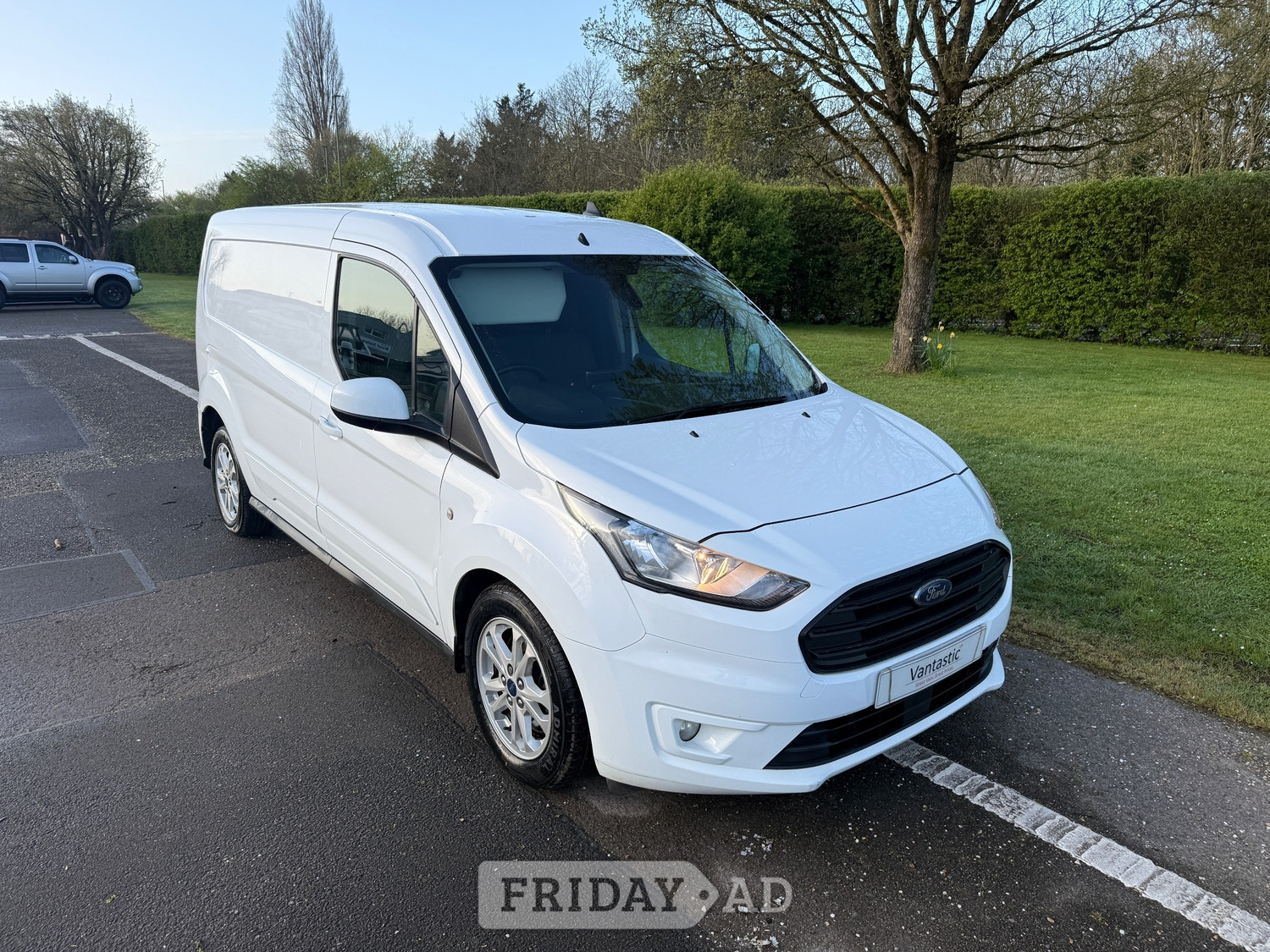 Ford Transit Connect 2022 in Chertsey