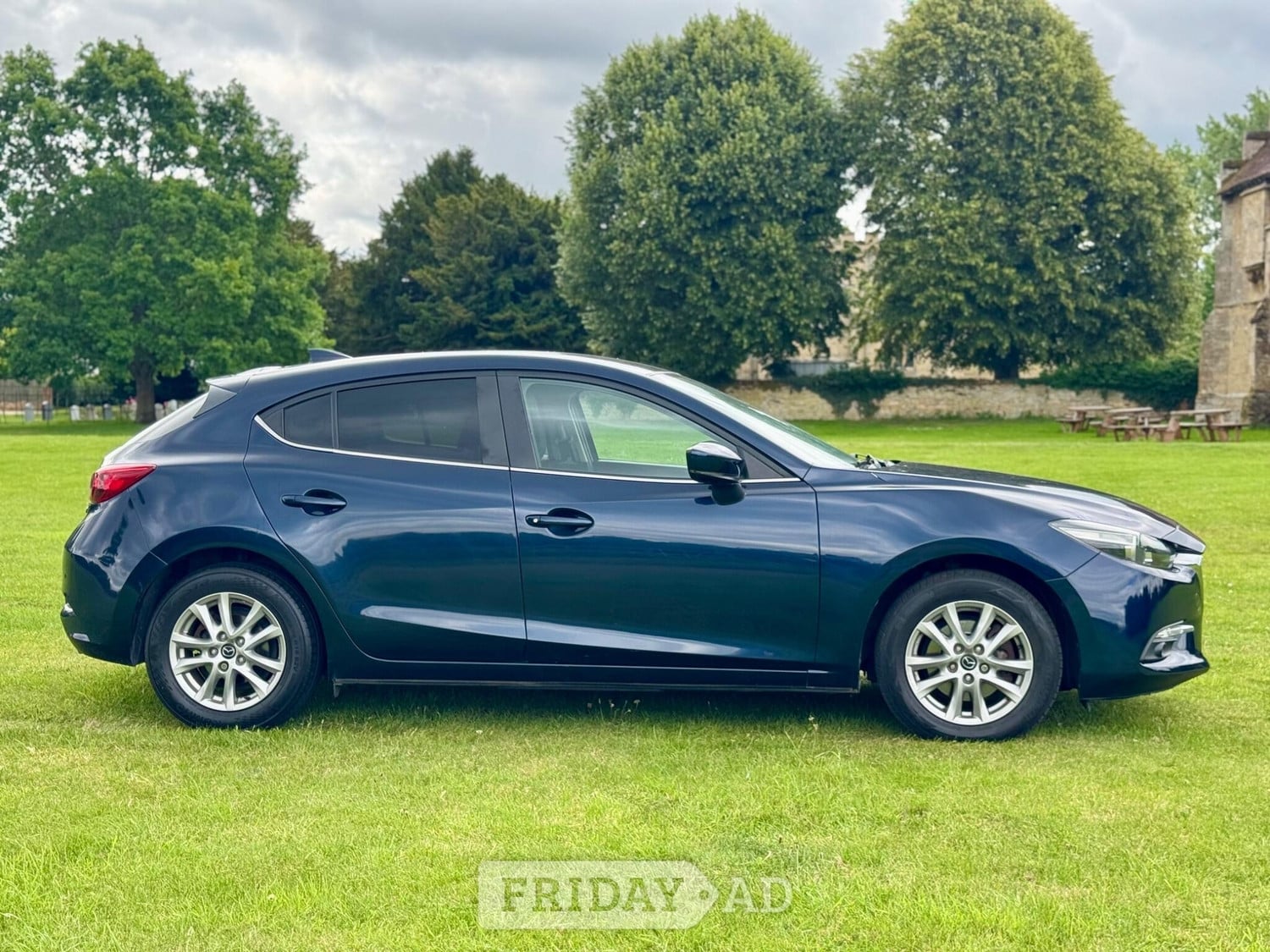 [ berth ]Mazda 3