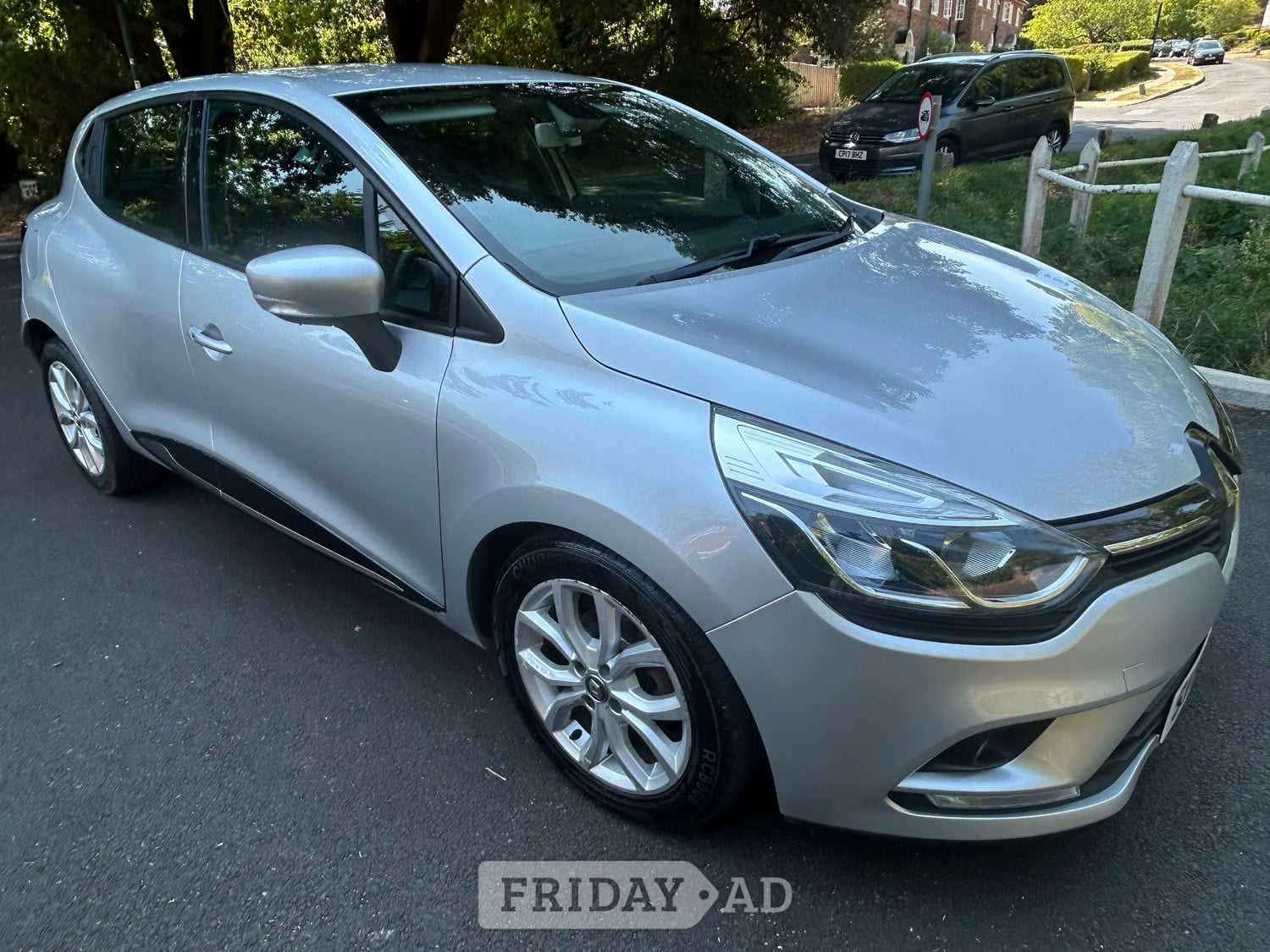 Renault Clio 2018 in Southampton