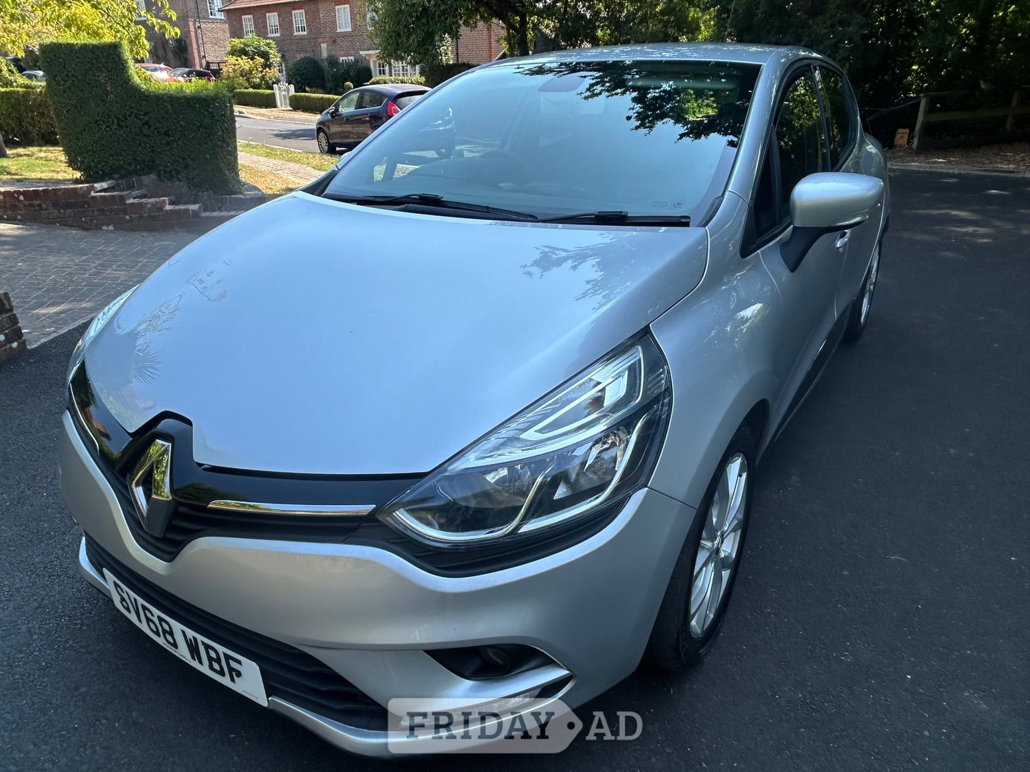 Renault Clio 2018 - Cars