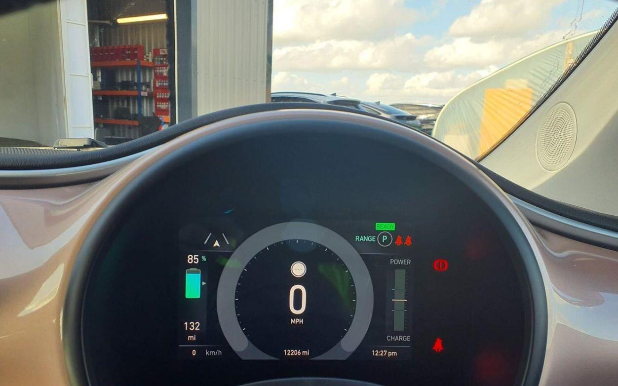 [ berth ]Fiat 500E