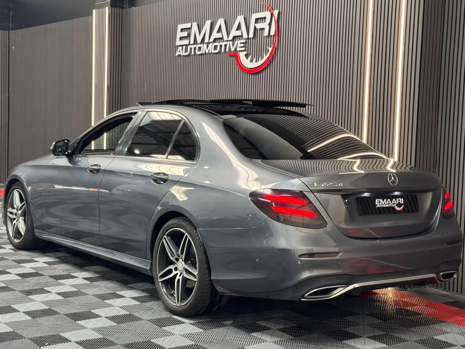 Mercedes-Benz E Class 2017 - Cars in Lambeth