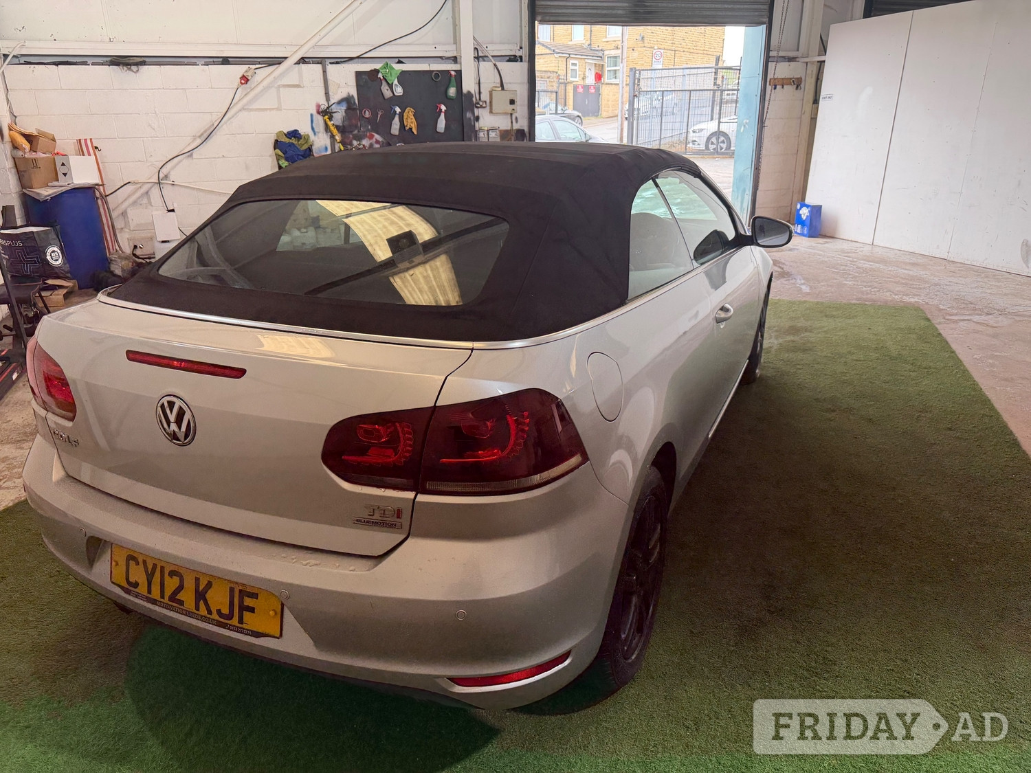 Volkswagen Golf 2012 - Cars in Dewsbury
