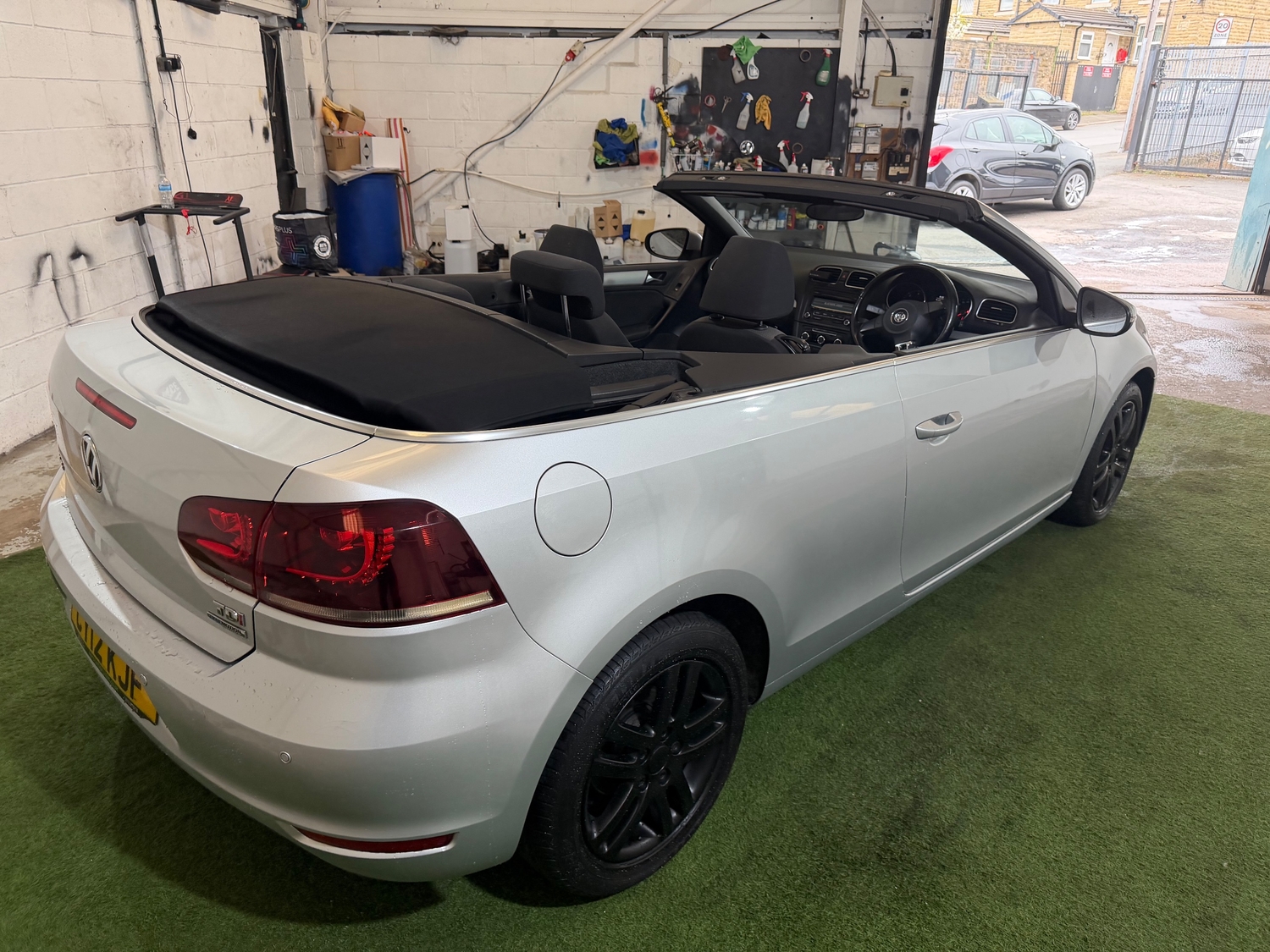 [ berth ]Volkswagen Golf