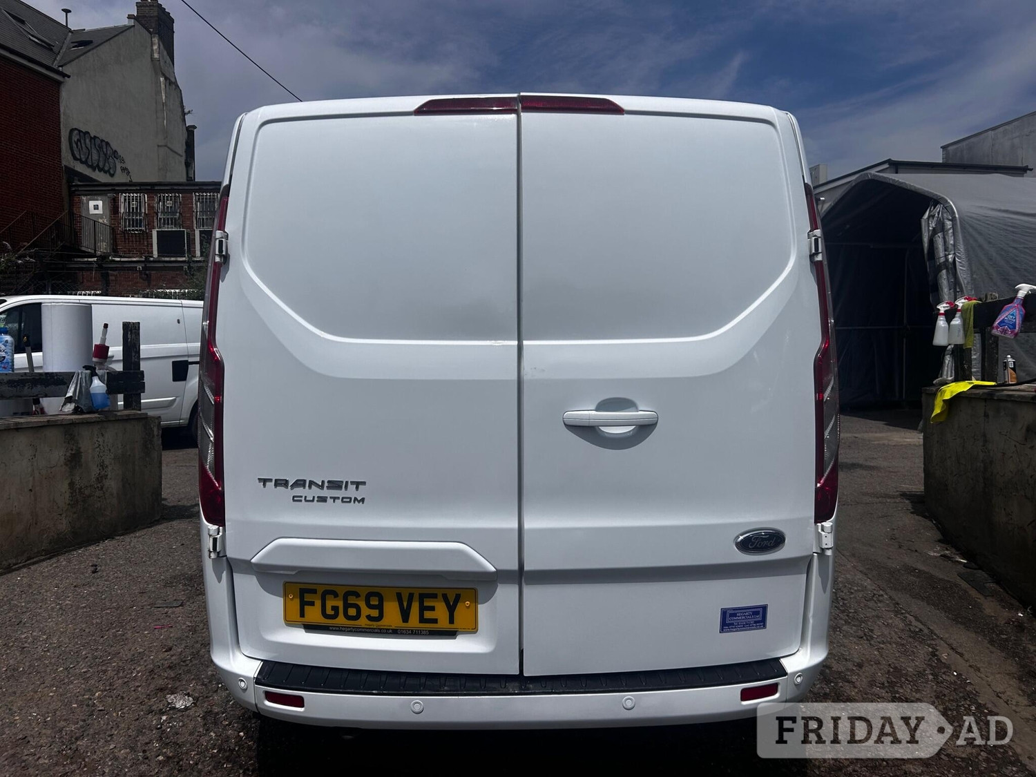 Ford Transit Custom 2019 - Vans & Commercial Vehicles