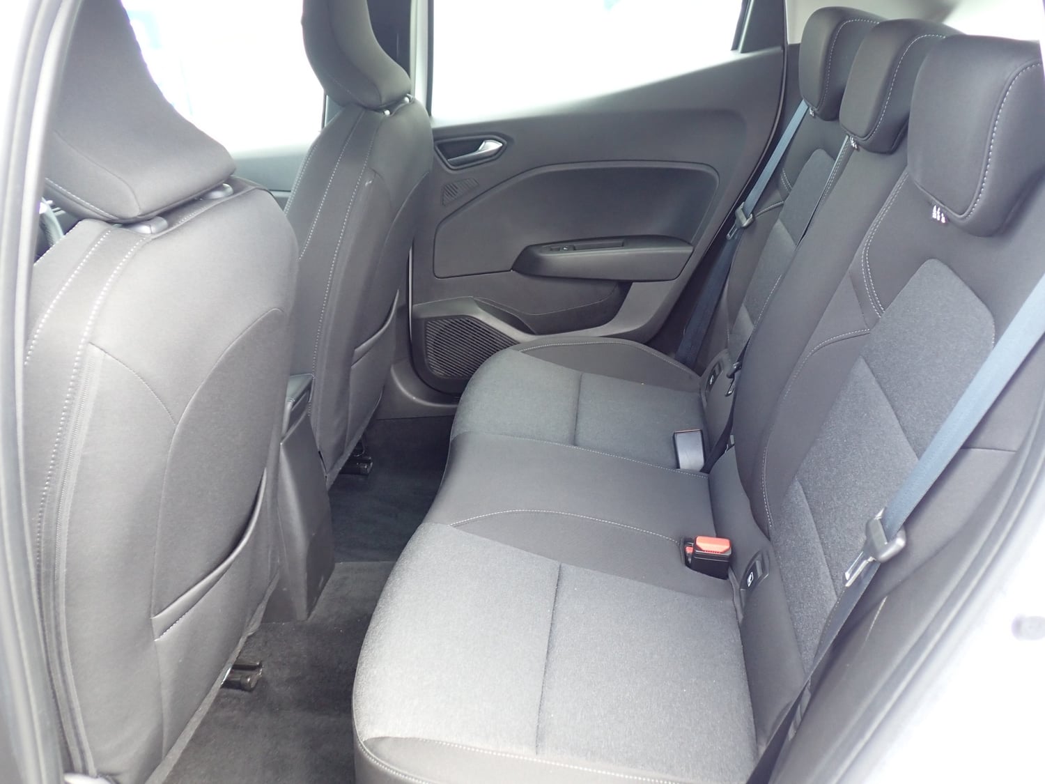 Renault Clio 2022 - Cars in Tonbridge