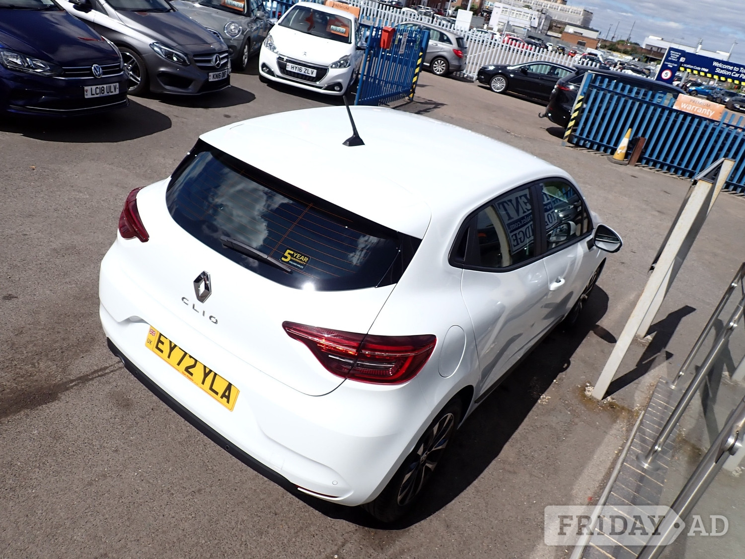 Renault Clio 2022 - Cars
