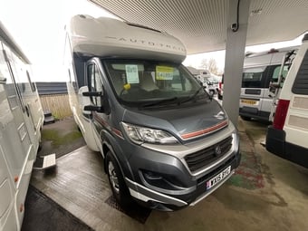 Auto-Trail Tracker RB 2015
