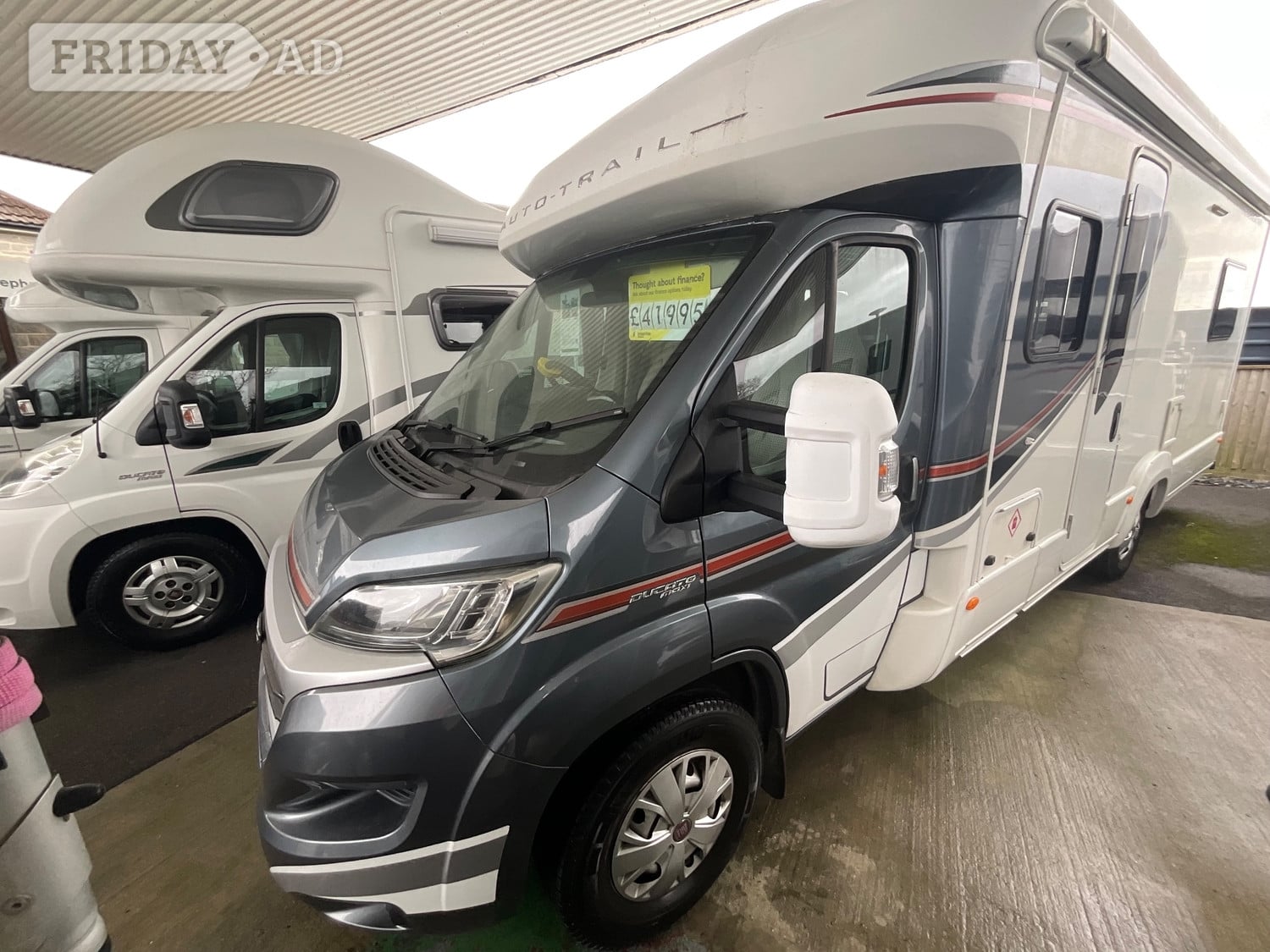 Auto-Trail Tracker RB Somerton