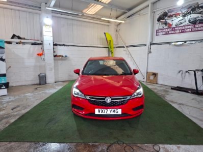 Vauxhall Astra 2017 - Cars