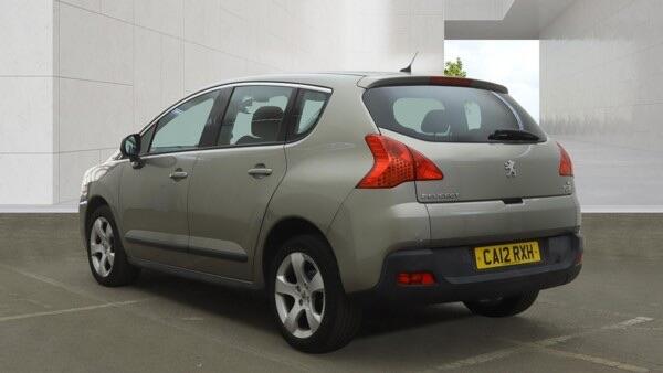 Peugeot 3008 2012 - Cars in Pontypridd