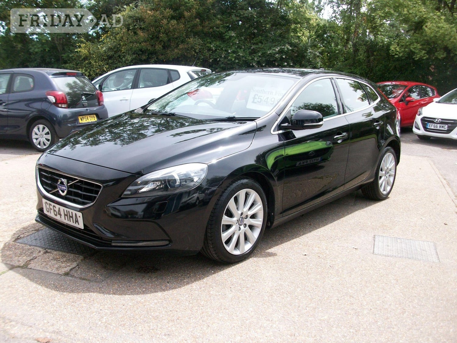 [ berth ]Volvo V40