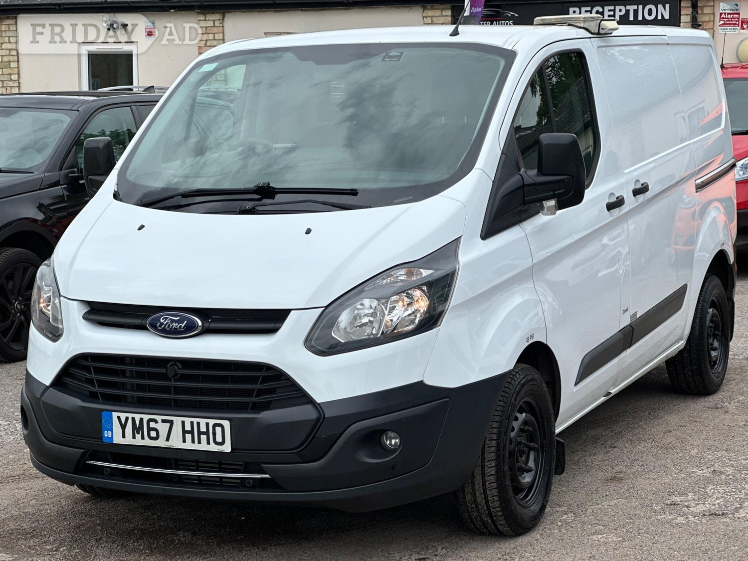 [ berth ]Ford Transit Custom