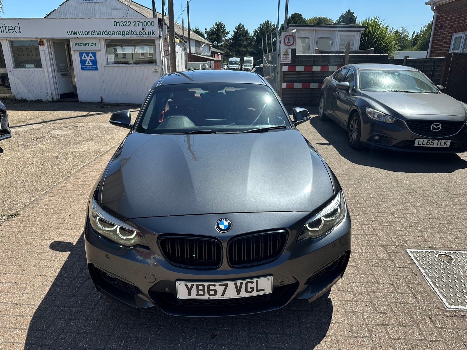 [ berth ]BMW 2 Series