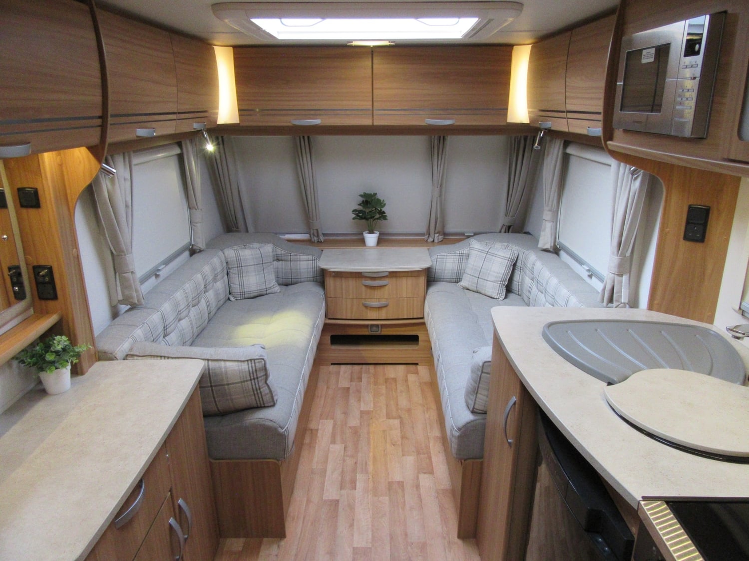 Lunar Lexon 470 Widnes