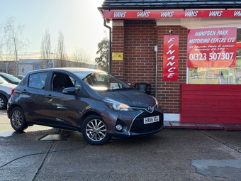 Toyota Yaris 2016