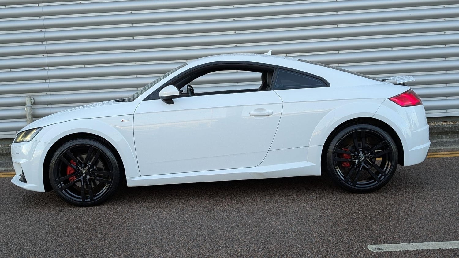 Audi TT 2015 - Cars in St. Albans