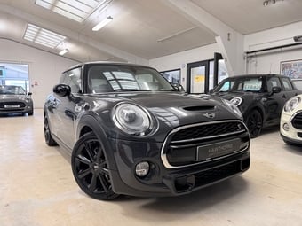 Mini Hatch 2016