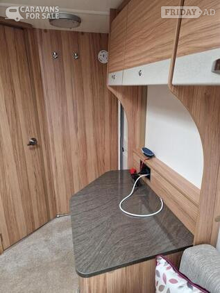 [ berth ]Bailey Pursuit 400-2