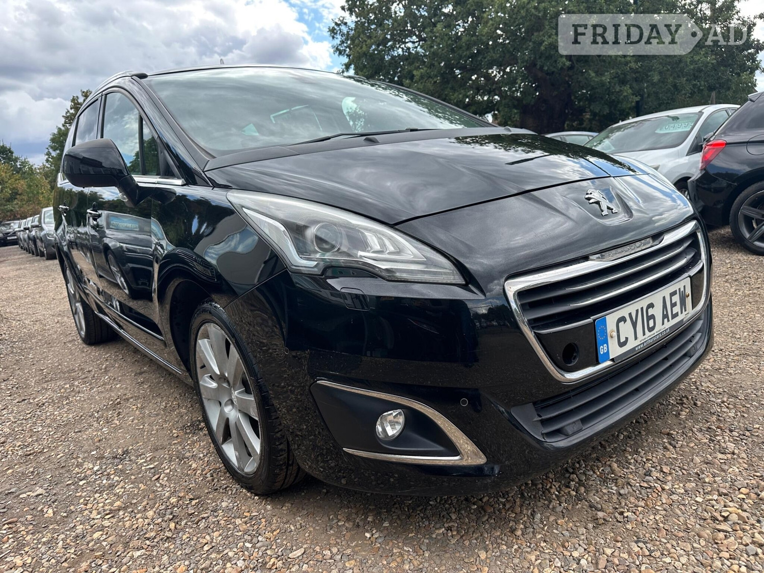 Peugeot 5008 2016 in Sunbury-On-Thames