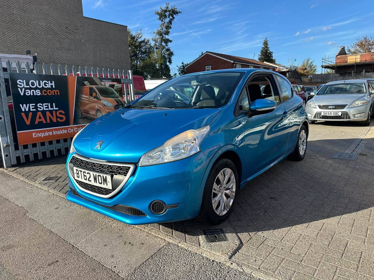 Peugeot 208 Slough