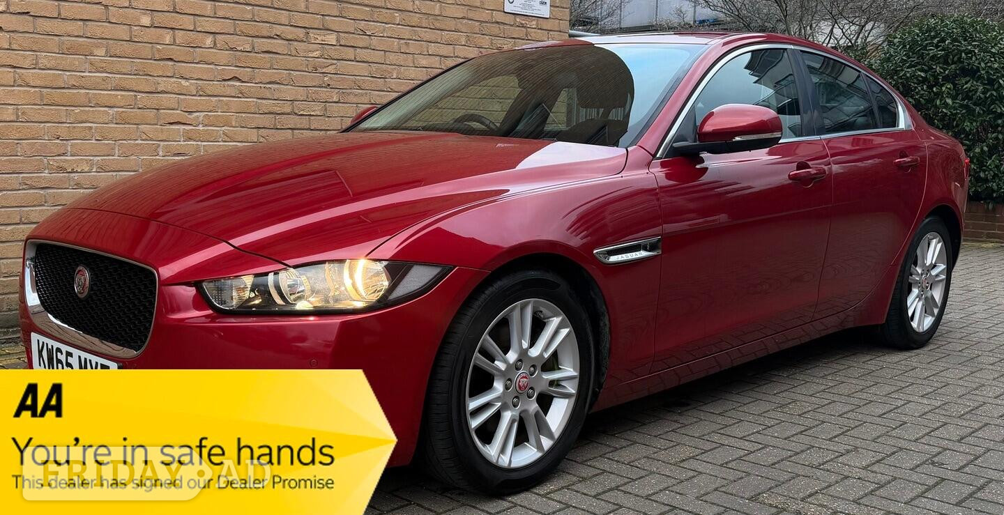 Jaguar XE 2016 in Willesden