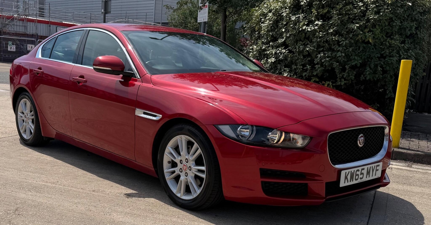 [ berth ]Jaguar XE