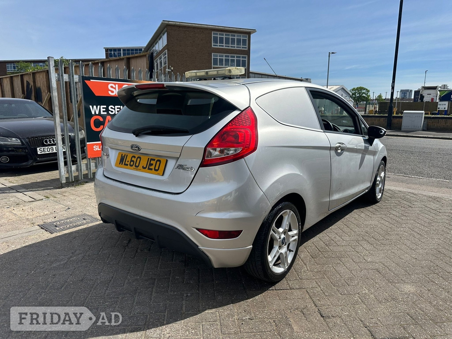 Ford Fiesta 2010 - Cars in Slough