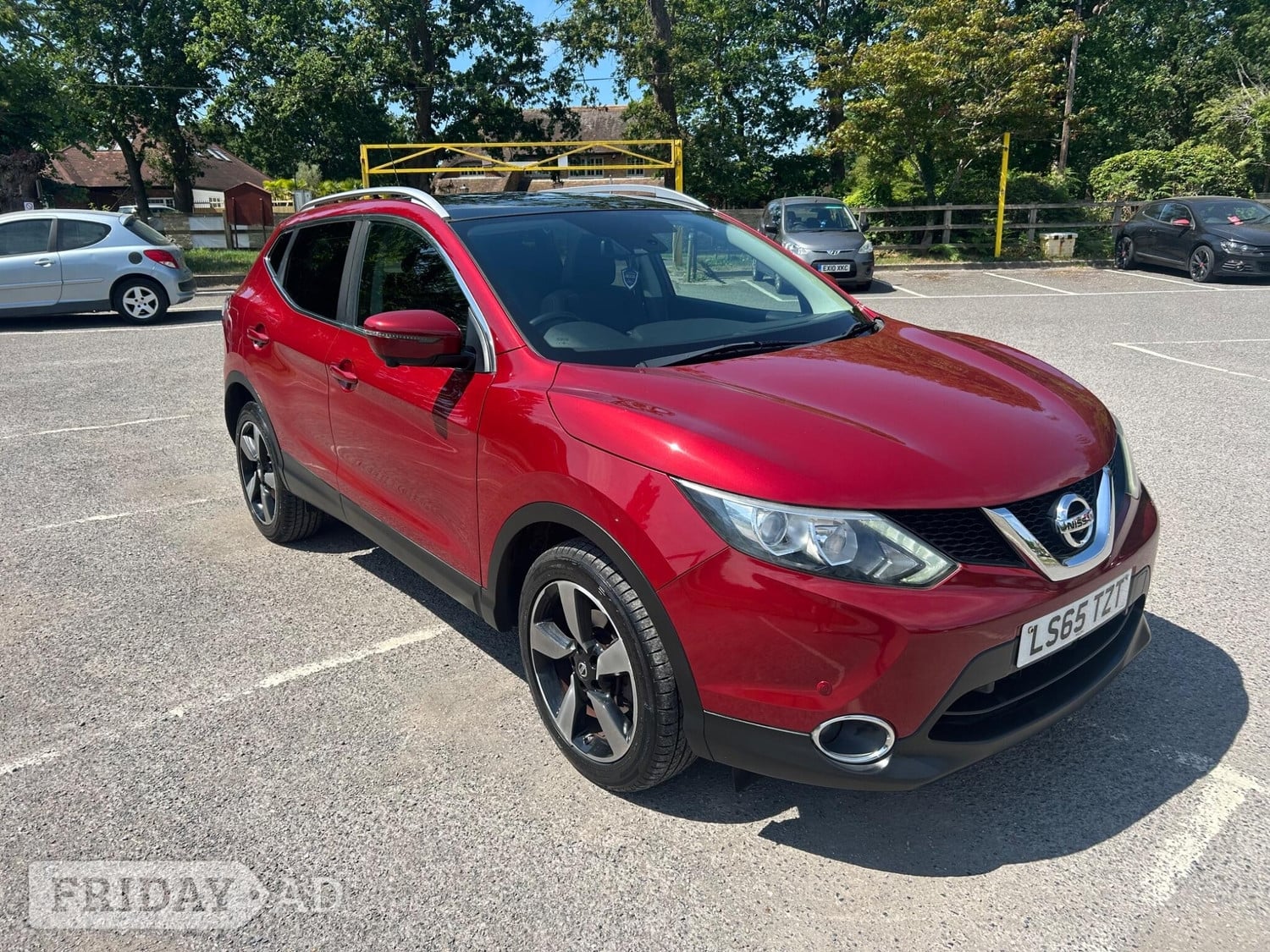 Nissan Qashqai 2015 - Cars