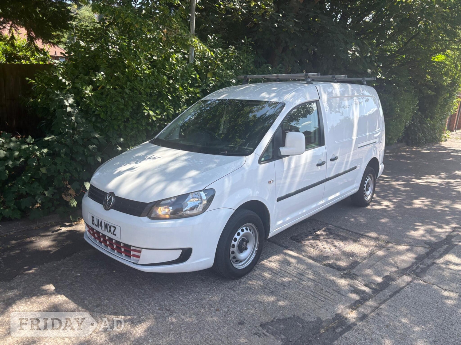 Volkswagen Caddy Maxi 2014 in High Wycombe