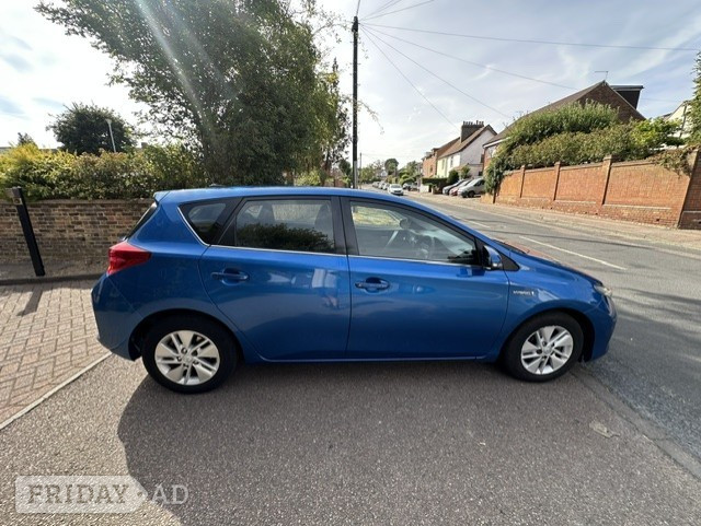 Toyota Auris Broxbourne