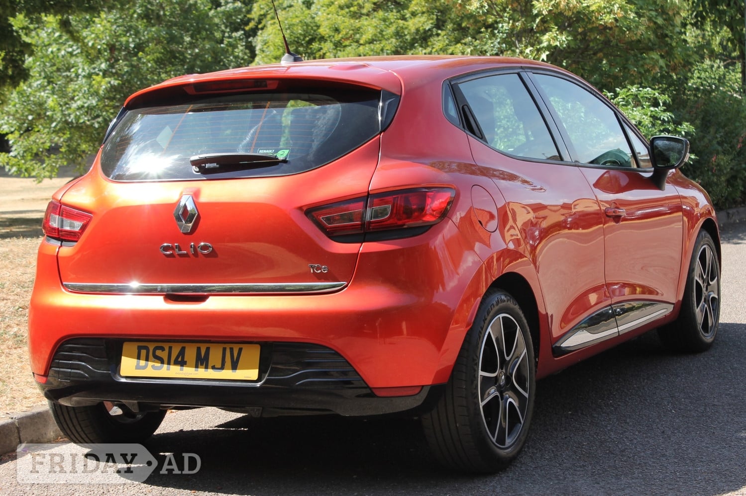 Renault Clio 2014 - Cars in Northampton