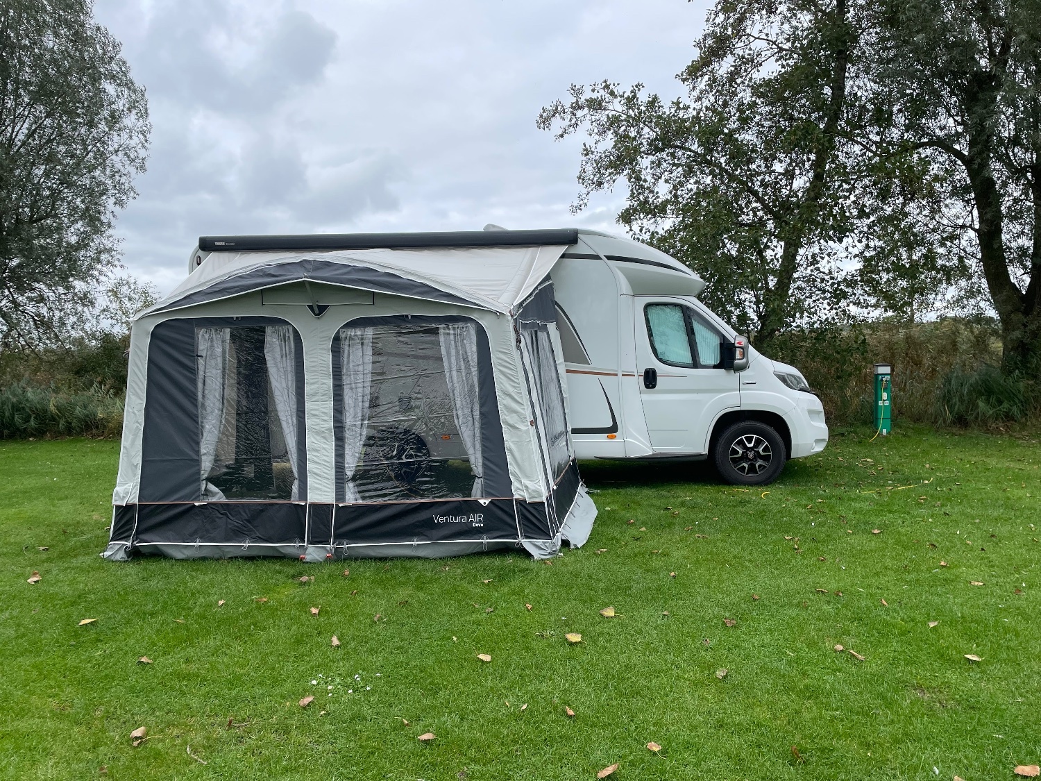 Ventura Air Dove 350 Inflatable Awning by Isabella