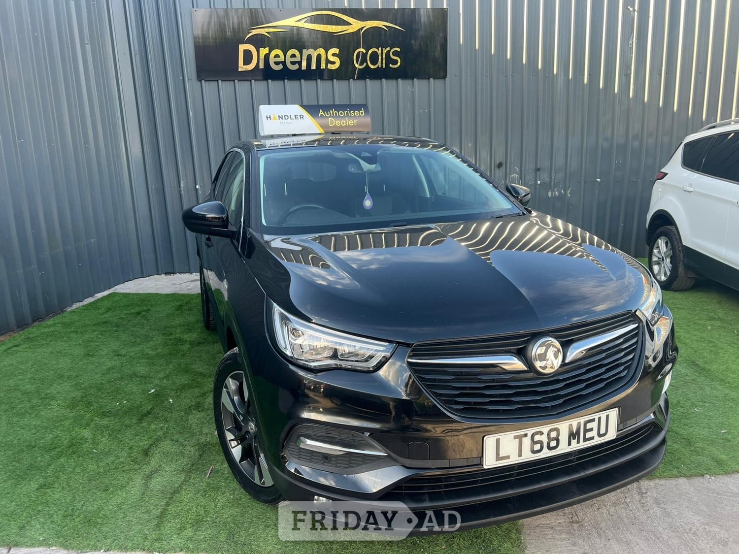 [ berth ]Vauxhall Grandland X