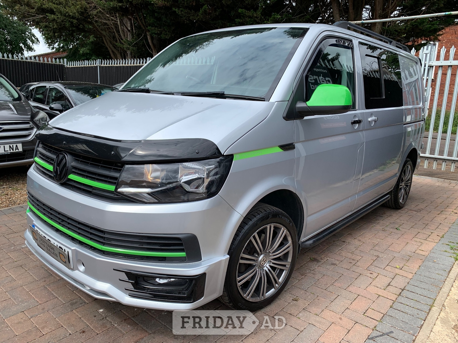Volkswagen Transporter 2016 - Vans & Commercial Vehicles in Hayes