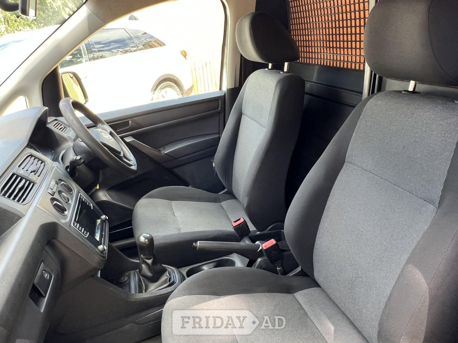 [ berth ]Volkswagen Caddy