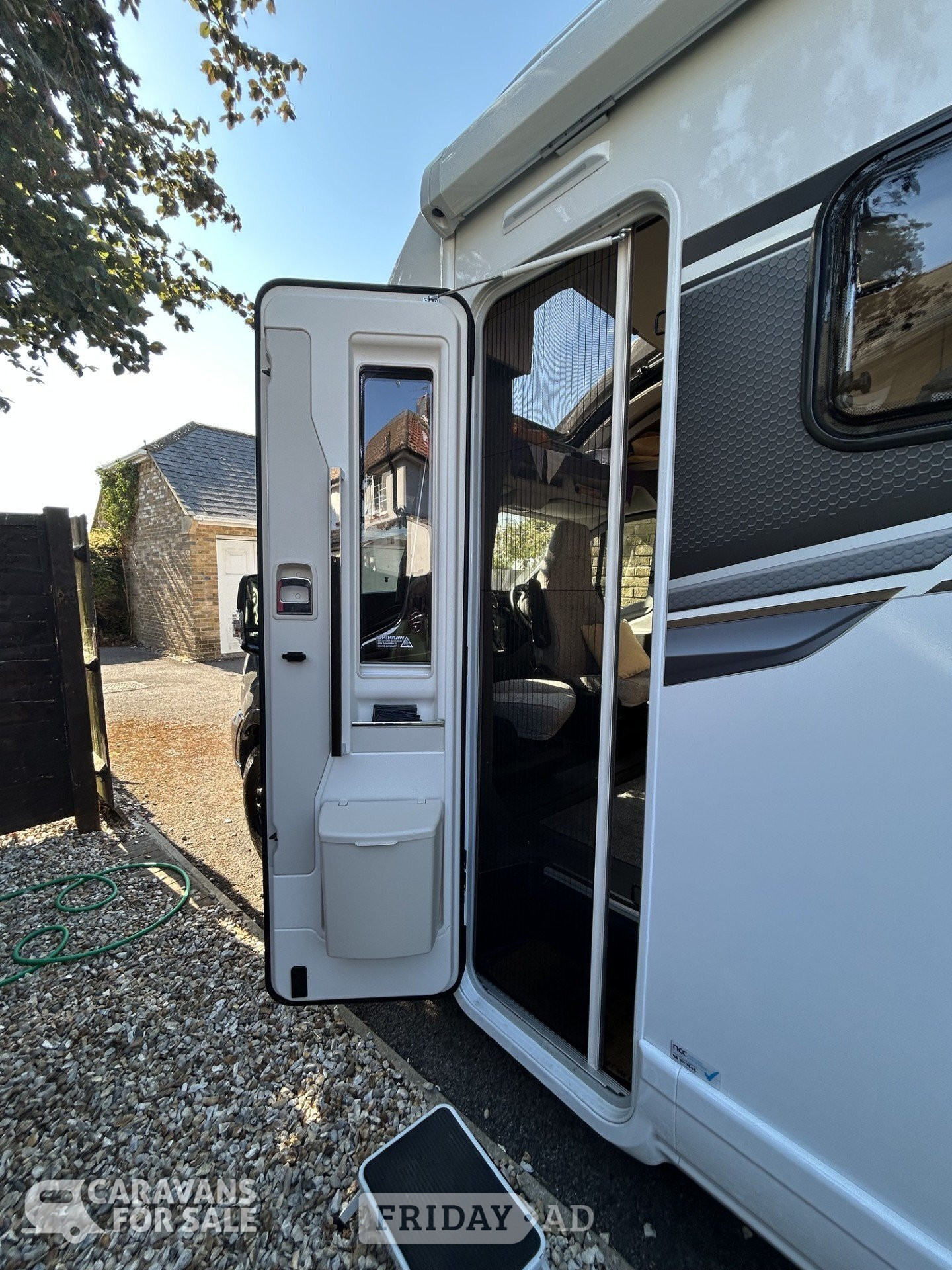 [ berth ]Ford Excel 690T