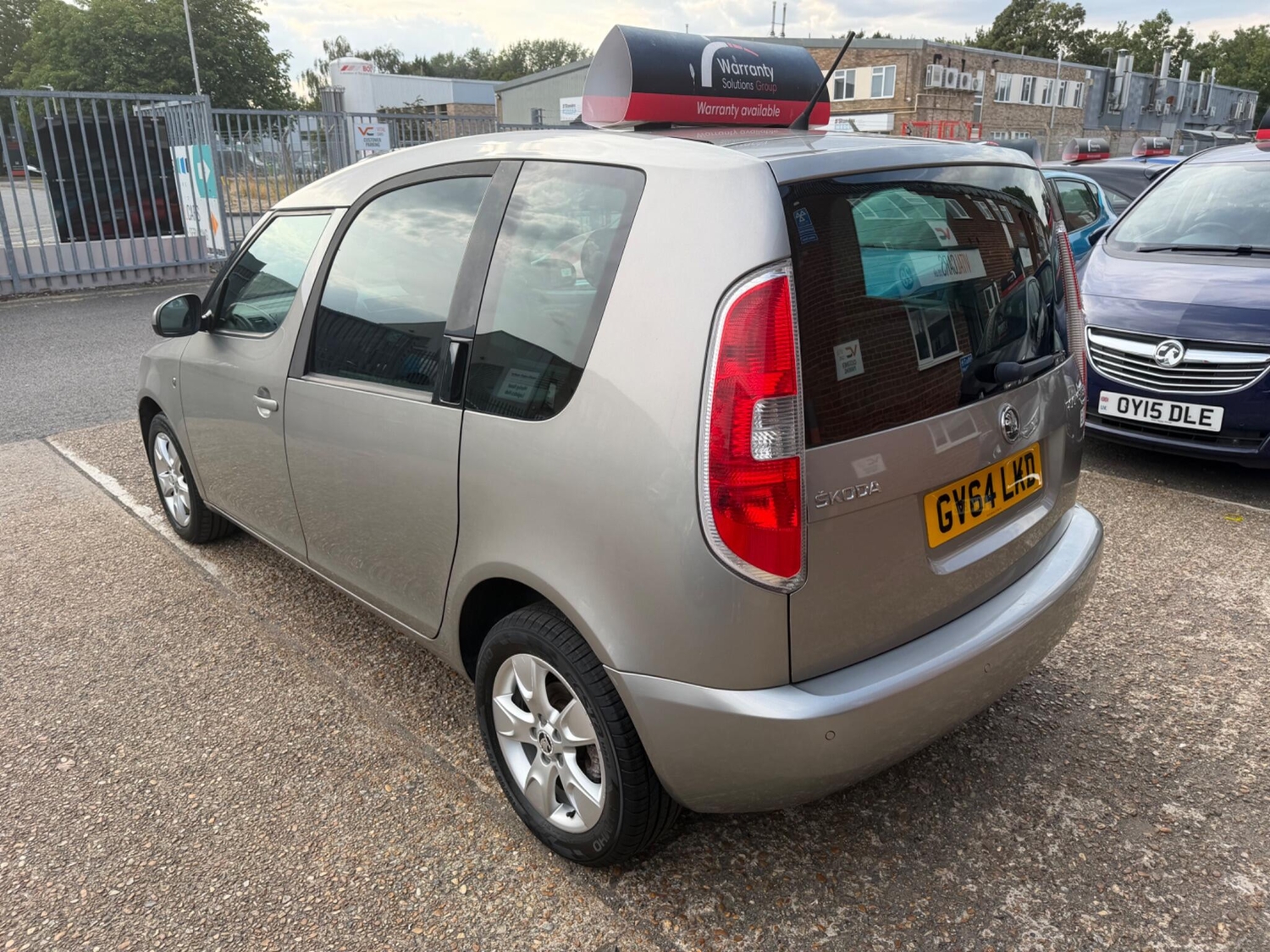 Skoda Roomster 2014 - Cars