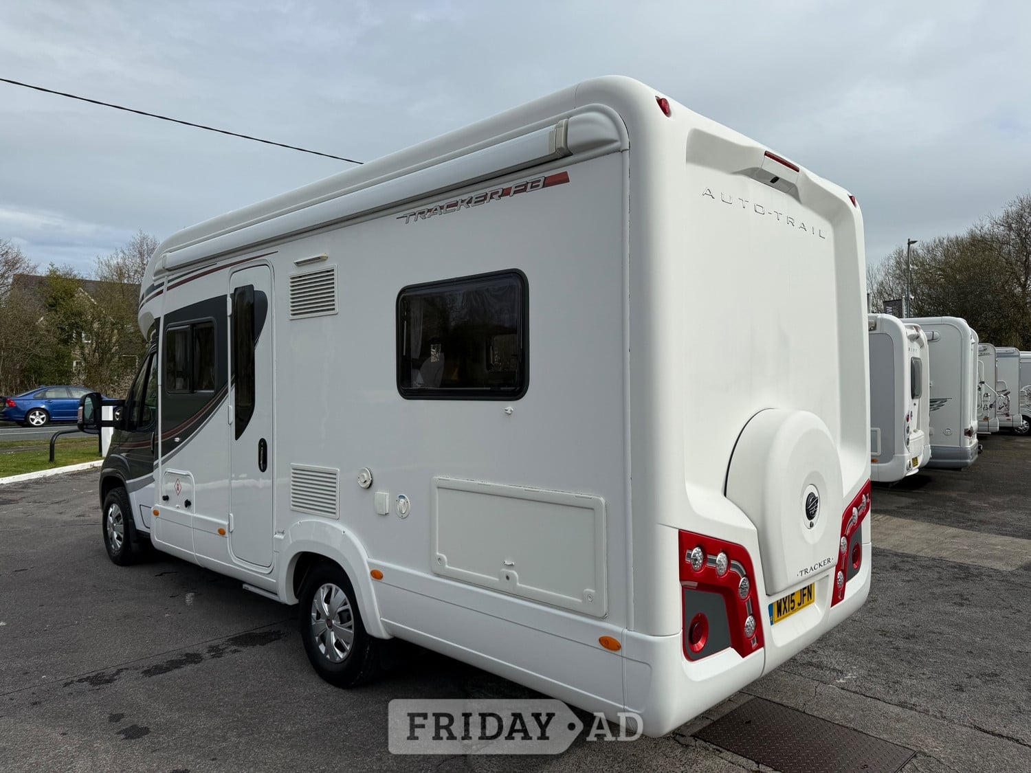 [ berth ]Auto-Trail Tracker FB