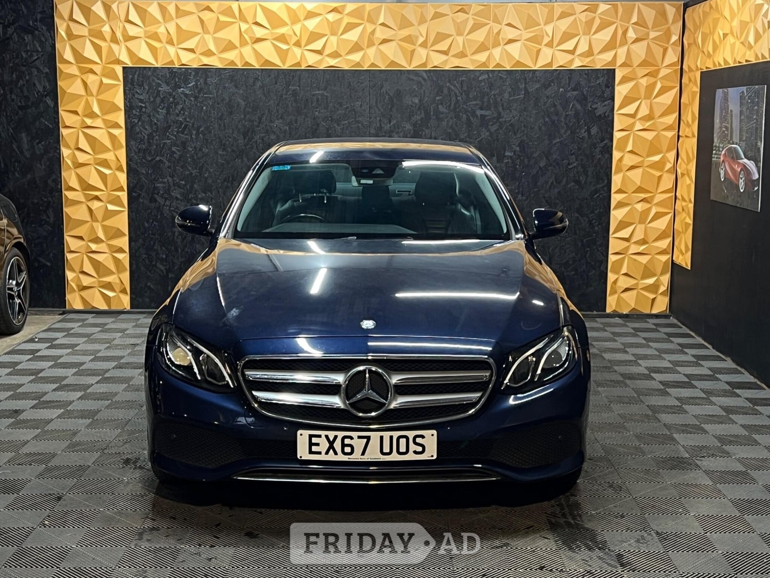 [ berth ]Mercedes-Benz E Class