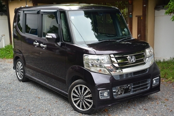 Honda N-Box 2015